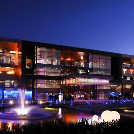 2 Mitoyens, Saint Michel, Parking, Wifi