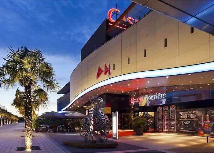 2 Mitoyens, Saint Michel, Parking, Wifi Lägenhet *