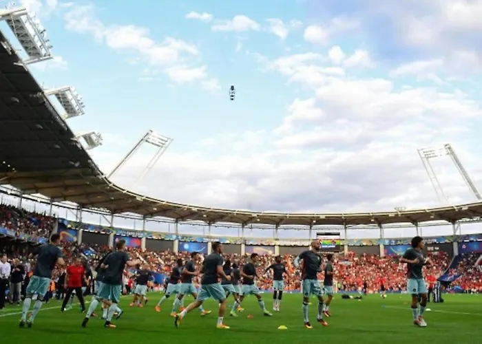 2 Mitoyens, Saint Michel, Parking, Wifi